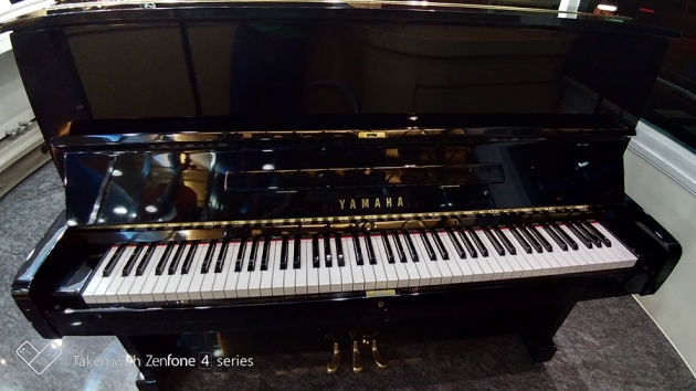 YAMAHA U1E 1