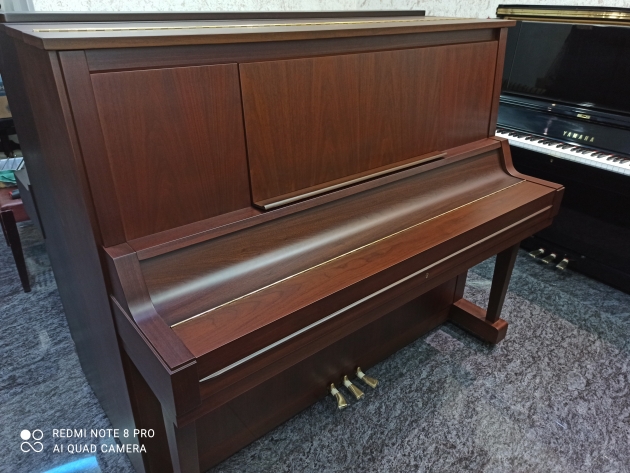 台裝YAMAHA U30W 4