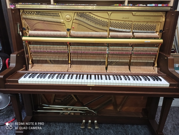 原裝YAMAHA W201米字琴 2