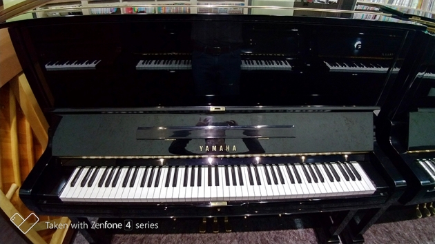 YAMAHA U3H 2
