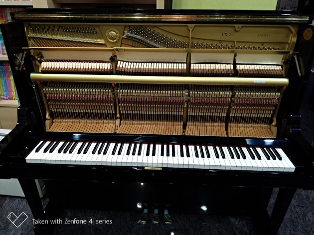 原裝YAMAHA UX-3 頂級米字琴 2