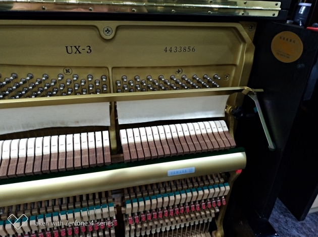 原裝YAMAHA UX-3 頂級米字琴 3